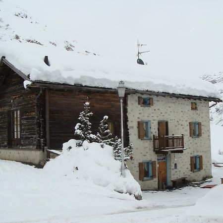 Livigno Chalets エクステリア 写真