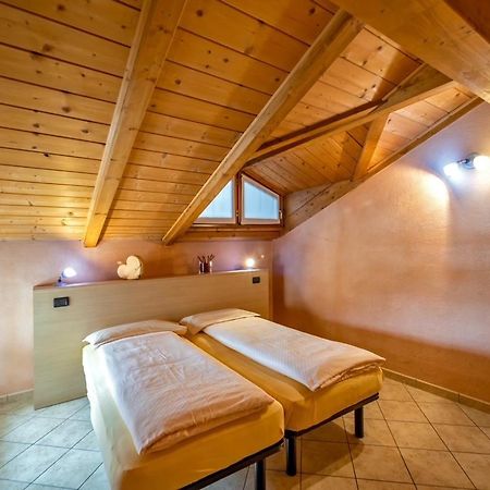 Livigno Chalets エクステリア 写真