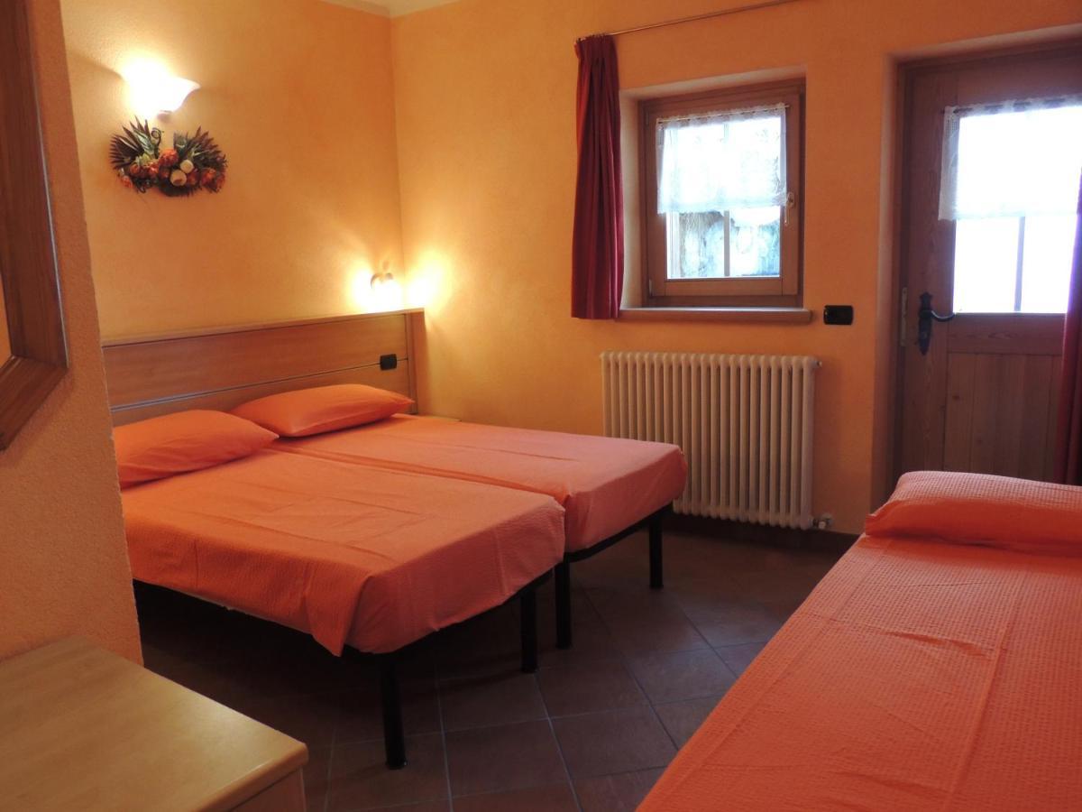 Livigno Chalets エクステリア 写真