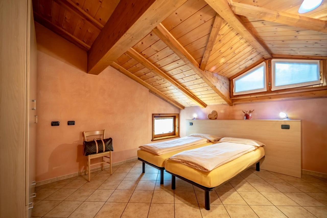 Livigno Chalets エクステリア 写真