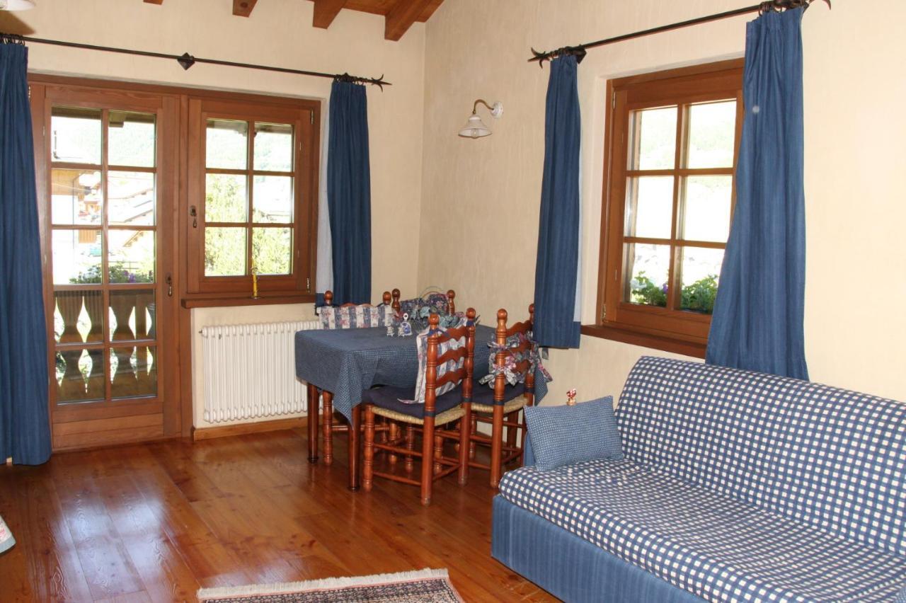 Livigno Chalets エクステリア 写真