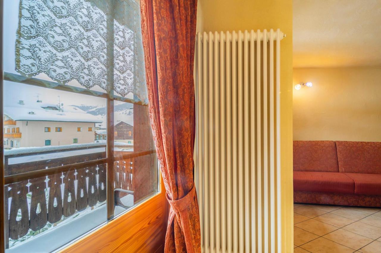 Livigno Chalets エクステリア 写真